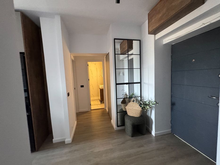 Inchiriez apt 2 camere decomandat Brazda
