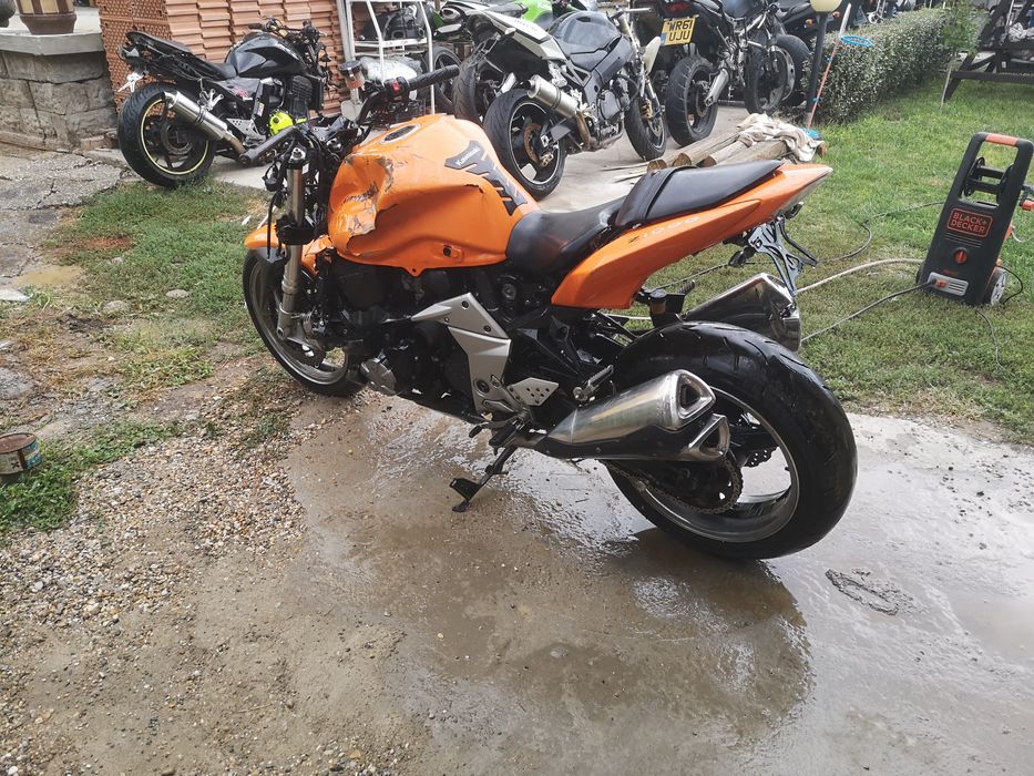 Kawasaki Z1000 на части