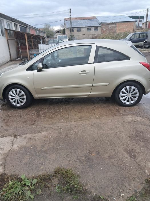 Opel Corsa Automată