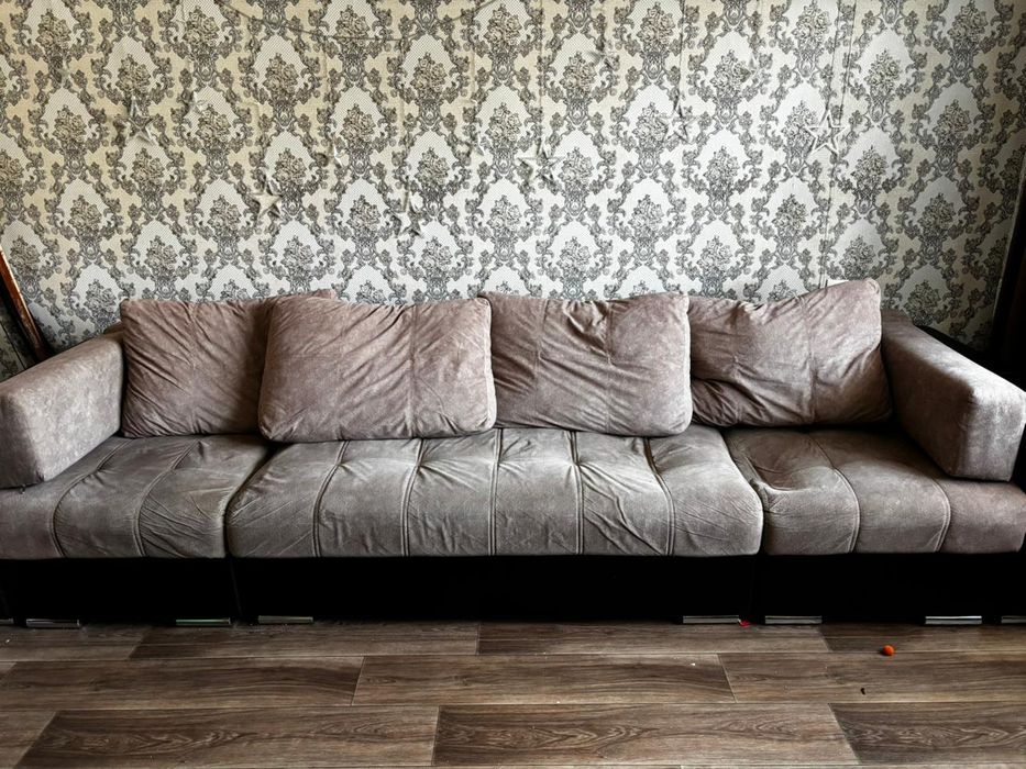 Продам диван 4м., б/у за 20.000т.