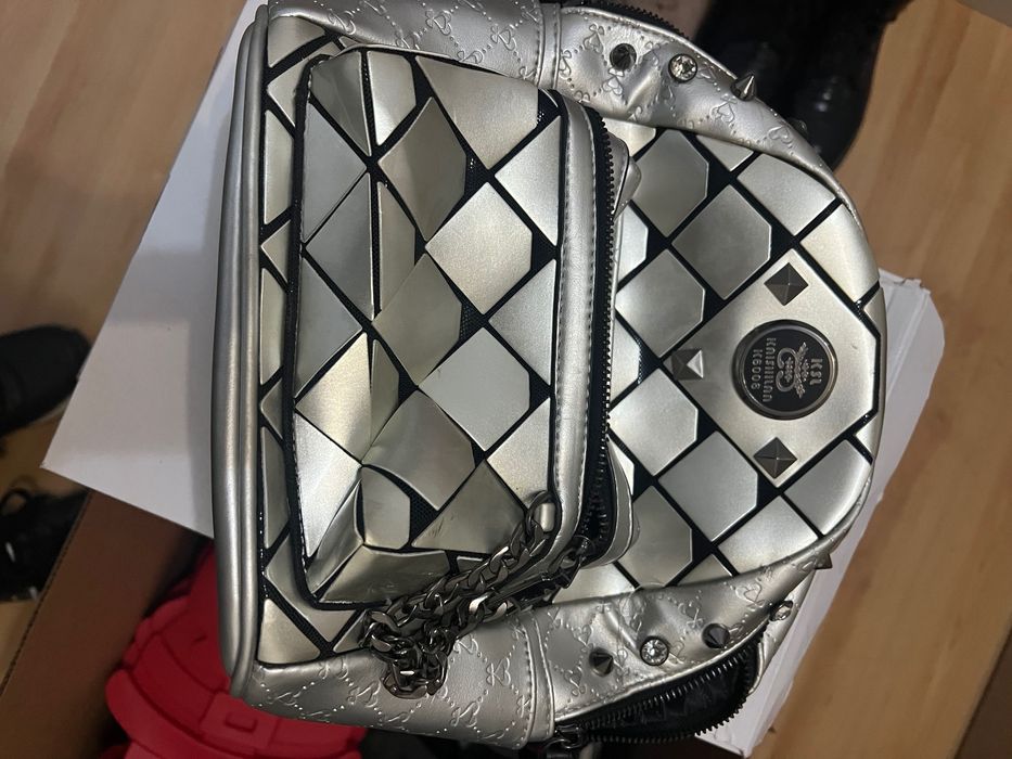 Дамска ежедневна раница