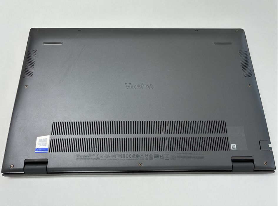 Laptop Dell Vostro 5501 | i5-1035G1 | 8GB RAM | 256GB SSD | 15.6"