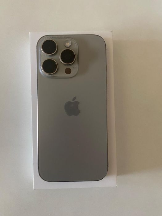 iPhone 16 Pro 128GB Titanium natural