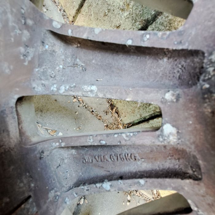 Джанти с гуми /225/45 R18 ЕТ 35 8J