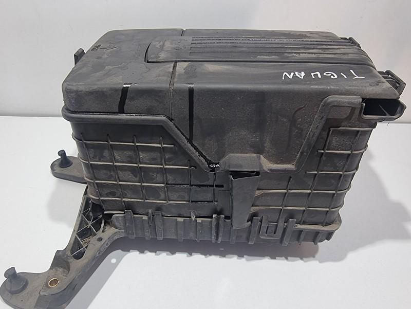 Carcasa baterie Volkswagen Tiguan facelift 3C0915336