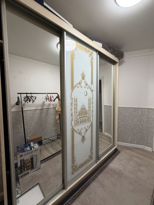 Шкаф купе сатылады