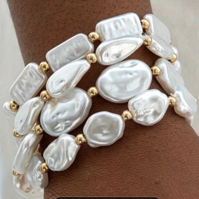 Комплекти перлени гривни