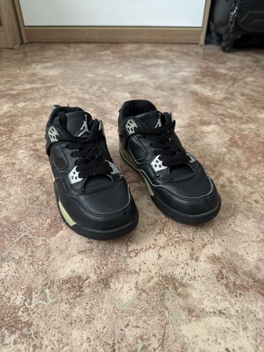 Кроссовки  ботинки 31 размер