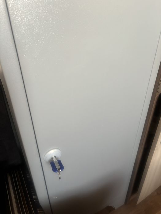 Сейф срочно продается