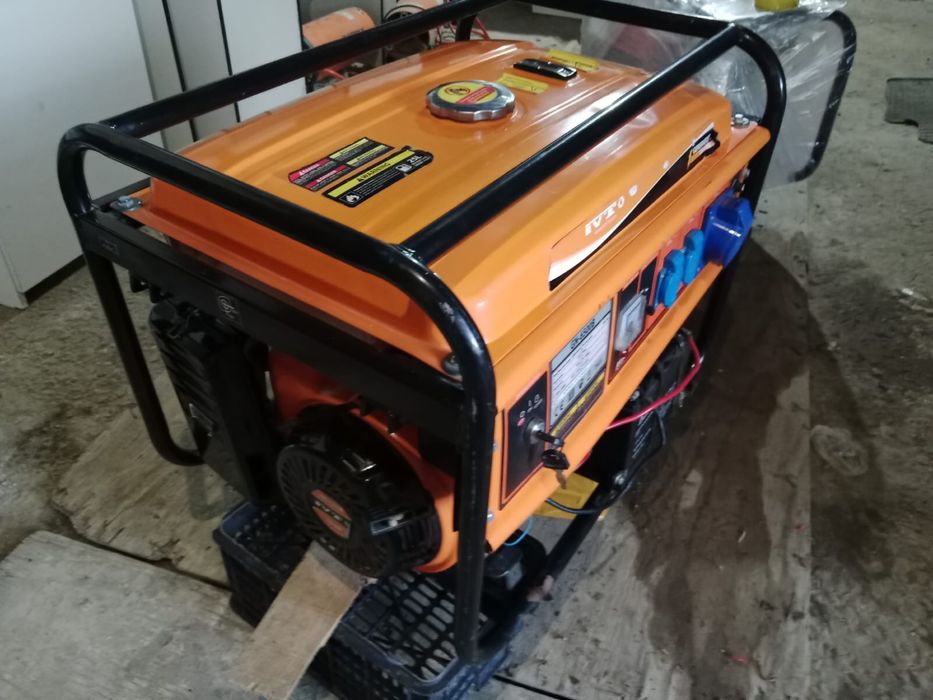 бензиновый генератор