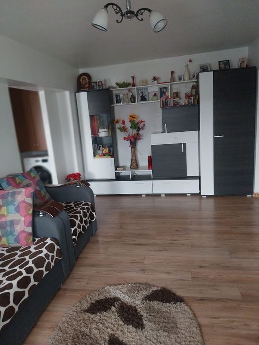 Vând apartament 2 camere