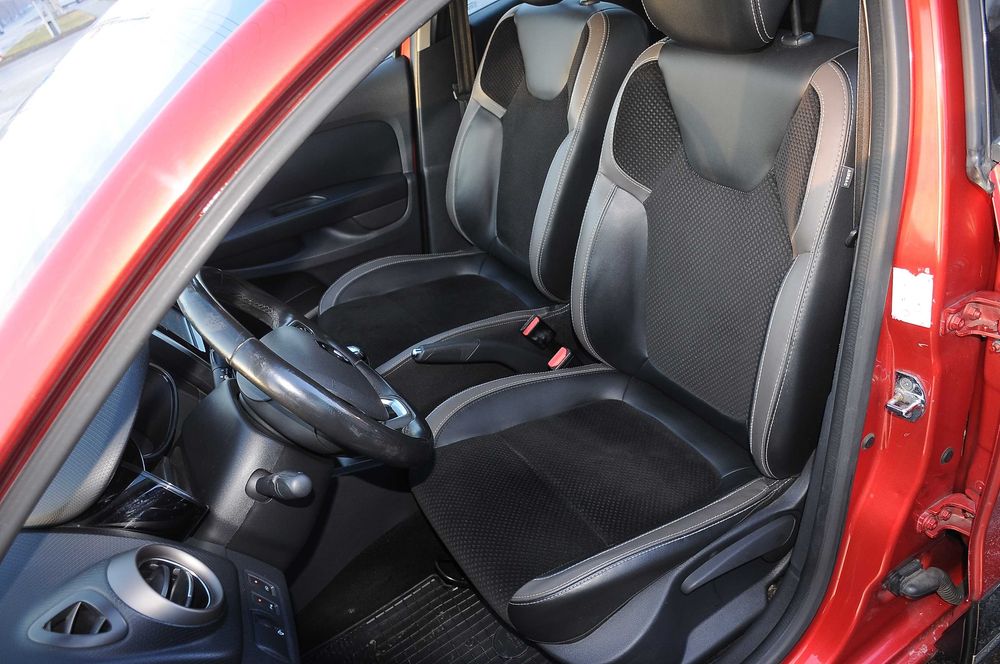 RENAULT Clio 4 2017 1.5dCi 90 CP E6 AC/Clima Navi Camera, Recent Adus