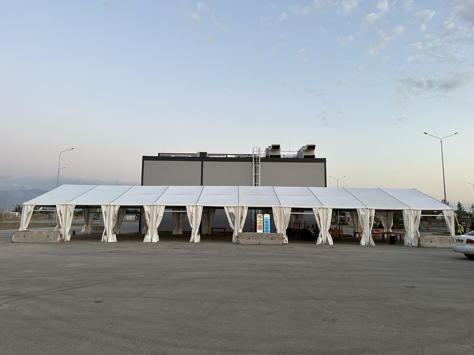 Продадим шатер 10х30