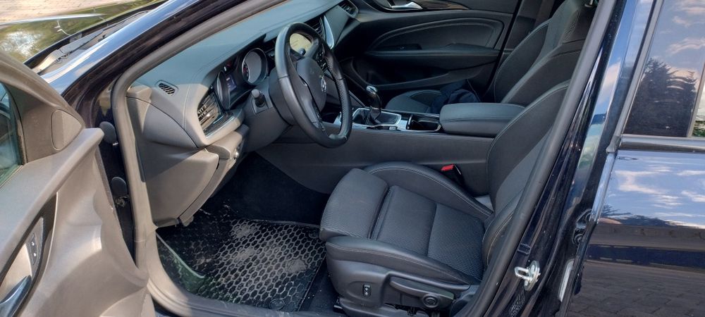 OPEL Insignia1.6 CDTI 136к.с