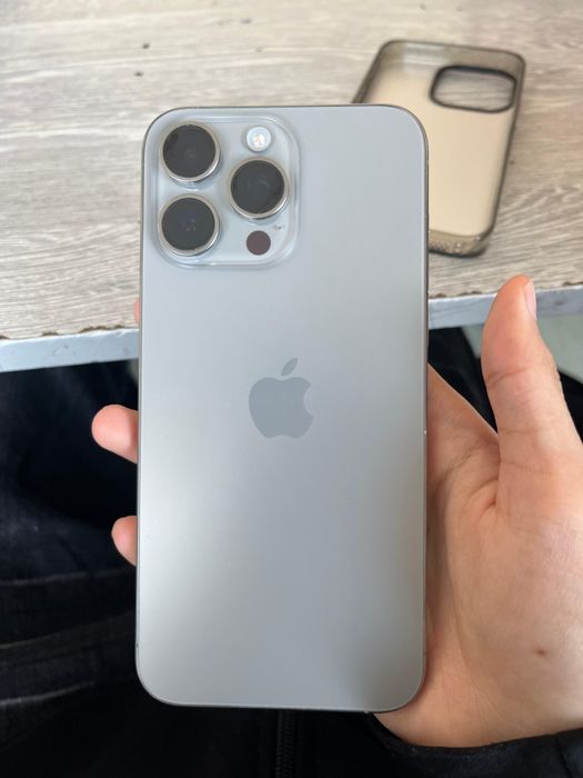 Продам или обменяю iphone 15 pro max