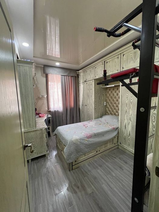 Продаётся 4/2/4 Ц-6 Жентельмен паб