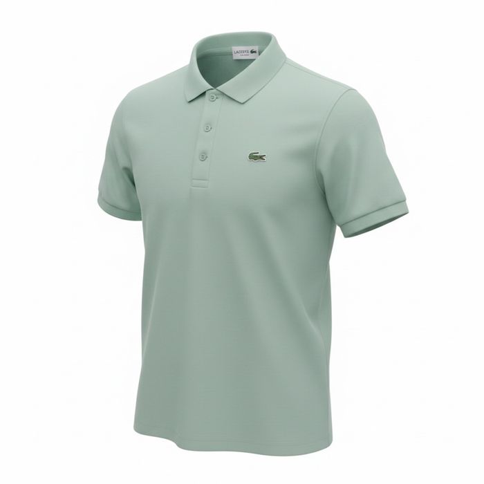 Tricou Lacoste.