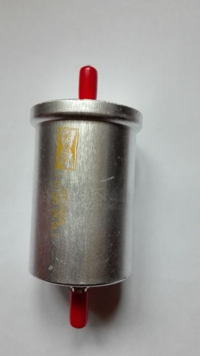 Горивен филтър Champion CFF100236