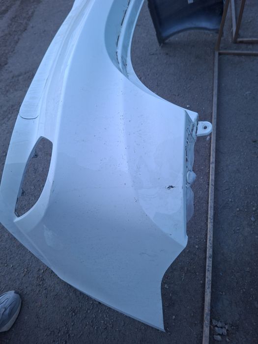 Заднии бампер на KIA CERATO