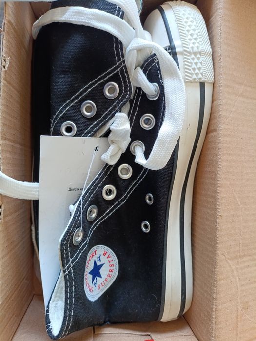 Черни кецове нови