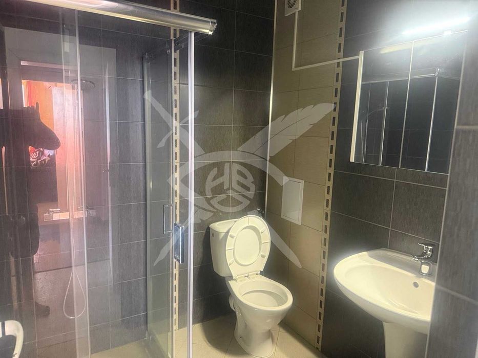 Продава се Тристаен апартамент в Бургас, Сарафово - 94 кв.м за 1037 €/кв.м - Снимка #8