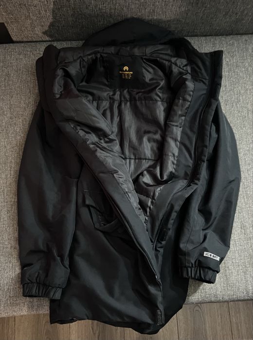 Продам куртку OUTVENTURE