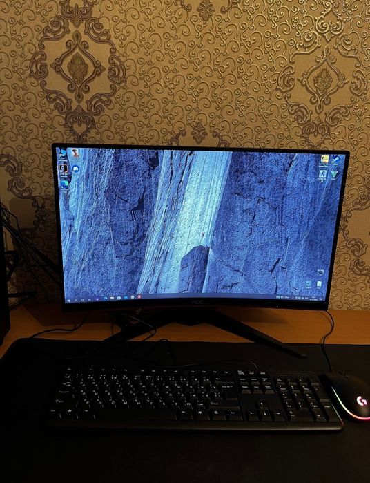 Игровой компьютер новый комплект срочно продам!