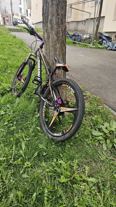 Vând bicicleta caraiman