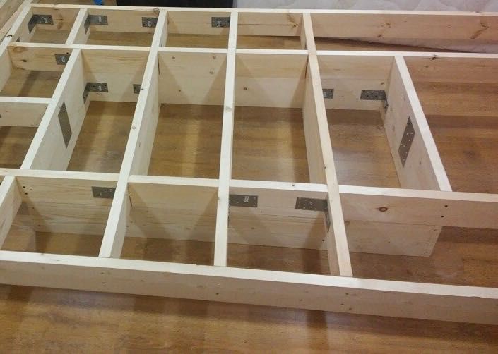 Продам кровать в отличном состоянии.