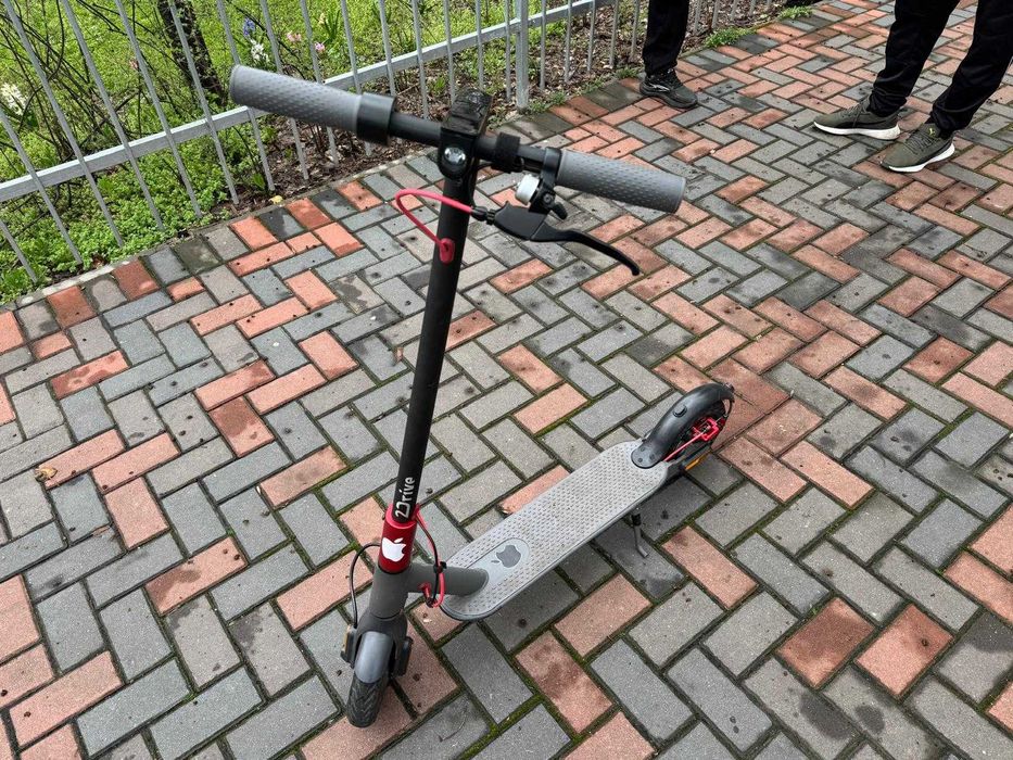 Trotineta unicat 2Drive Pro (transformata in Xiaomi M365 Pro Gen1)