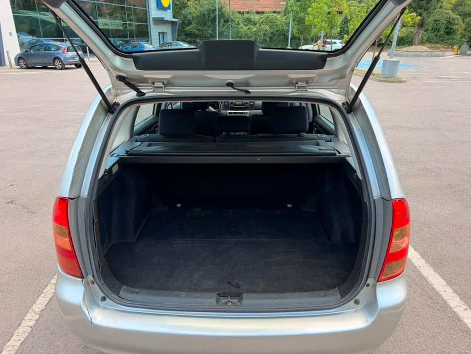 Toyota Corolla  1.4L D-4D