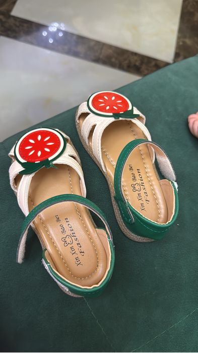 Продам детская обувь для девочки