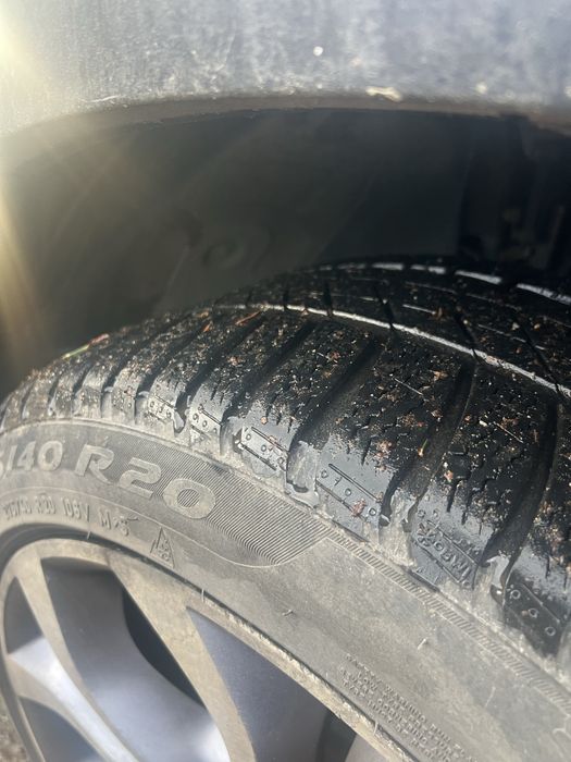 Оригинални Джанти BMW 451M style 20” със зимни гуми Pirelli Sotto Zero