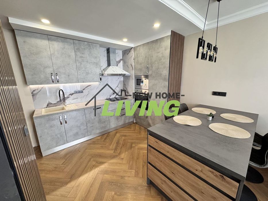 Продава се Двустаен апартамент в Пловдив, Остромила - 70 кв.м за 2015 €/кв.м - Снимка #3