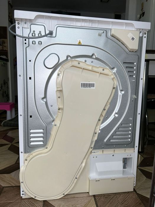 Uscător de rufe sharp