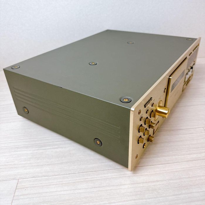 Кассетная Дека Teac V-6030S