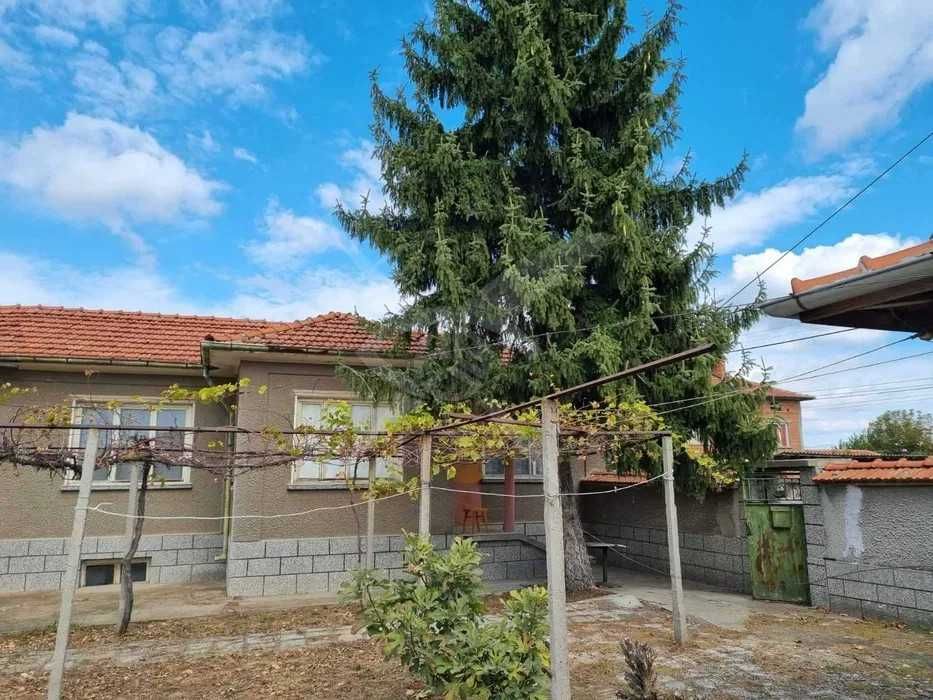 Продава се Къща в с. Градина, Област Пловдив - 75 кв.м за 547 €/кв.м - Снимка #2