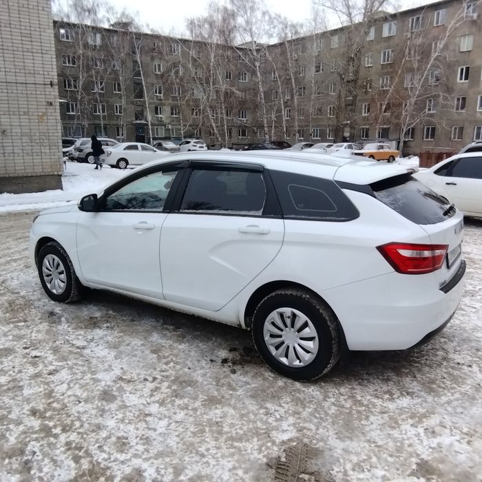 Лада Веста sw 2020г
