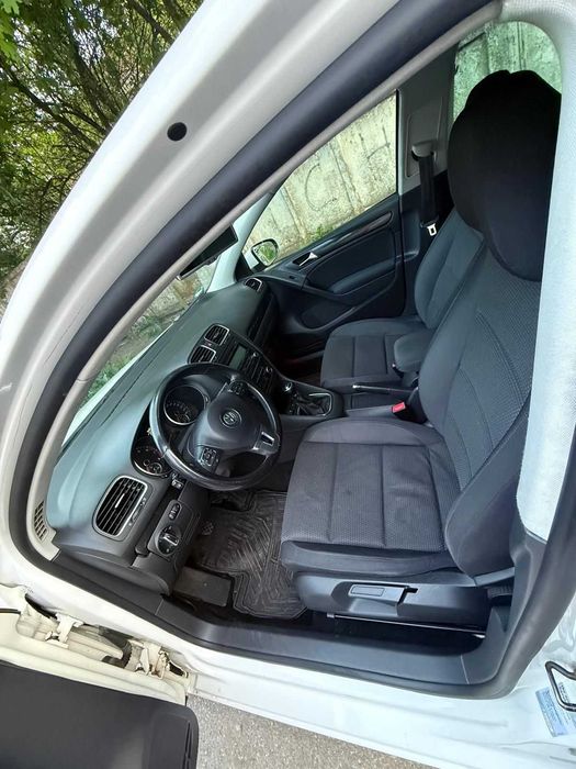 VOLKSWAGEN Golf 2010 — imagine 3