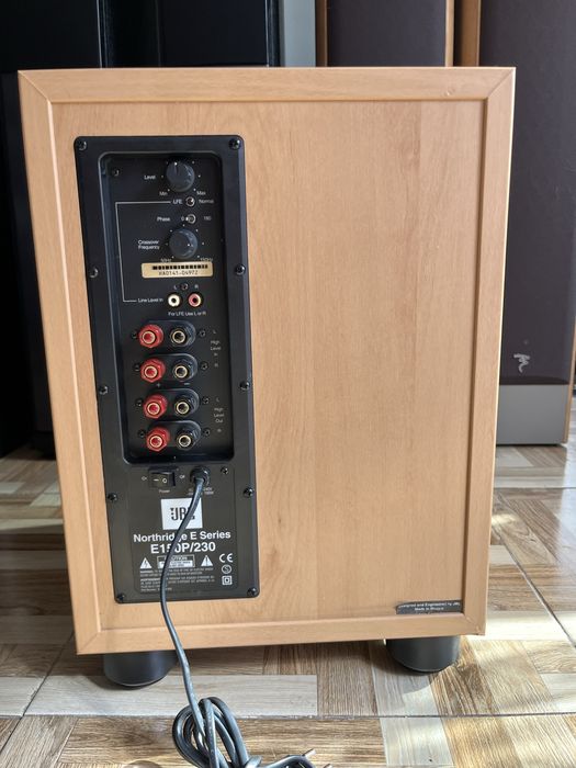 Subwoofer JBL E-150p