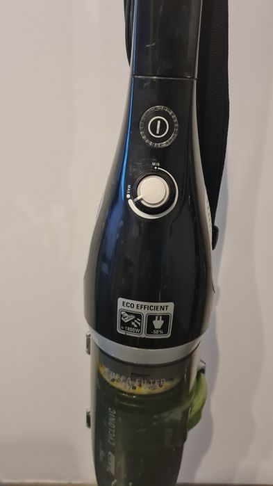 Вертикална прахосмукачка ROWENTA