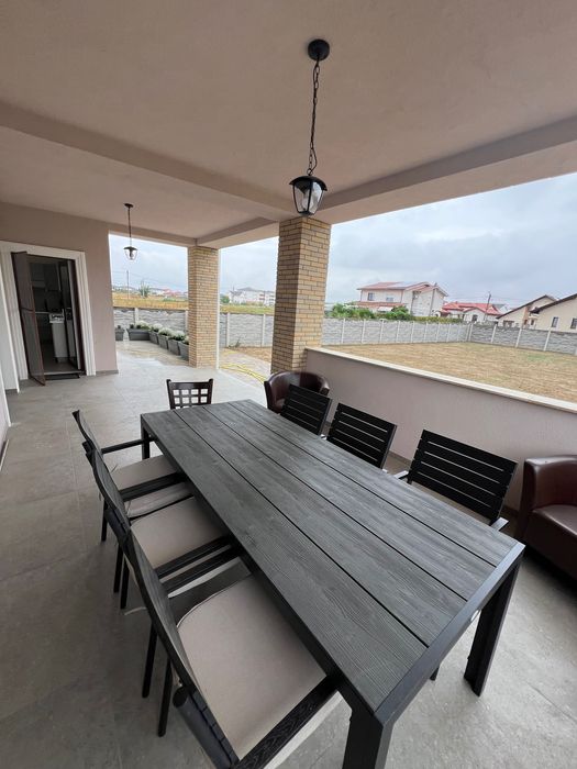 Vilă individuală de excepție, 9 camere, 1350mp curte, complet mobilată