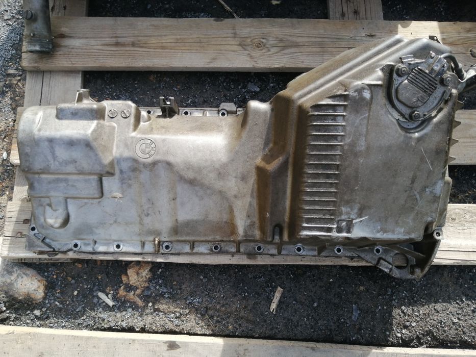 Запчасти на бмв е 38, е 39