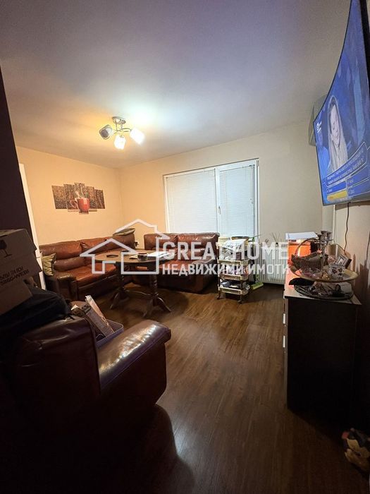 Топ локация!! Етаж от къща!! Вароша!!