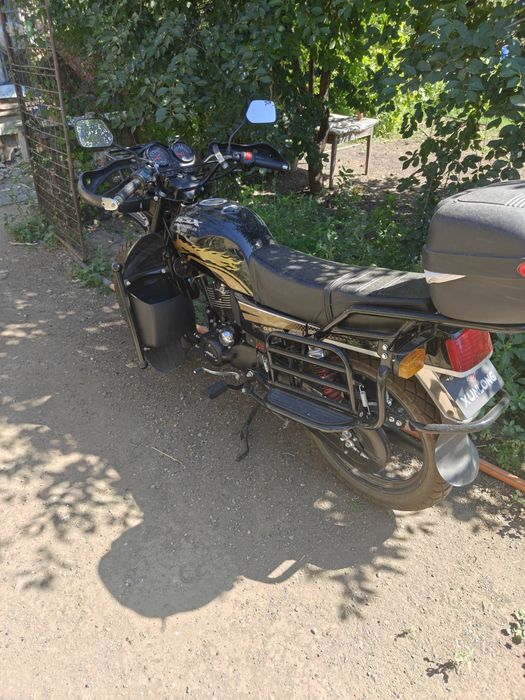 Продам мотоцикл Сузуки gsx 200