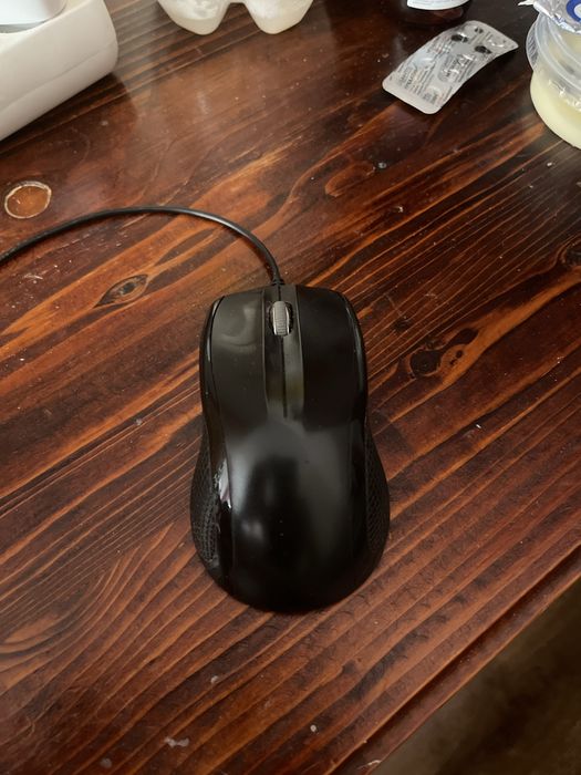 Продается мышка делюкс