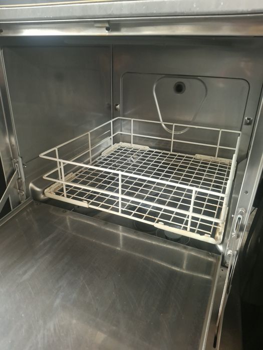 Чашомиална машина професионална HOBART