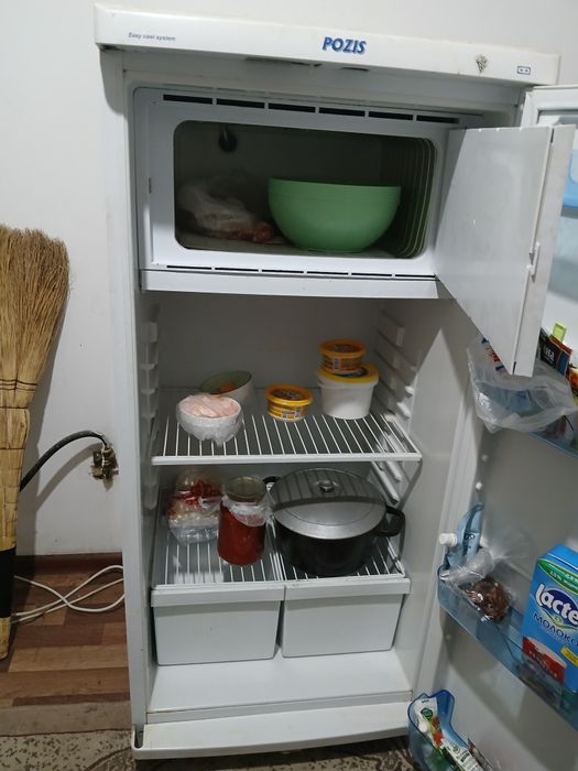 Продается Холодильник