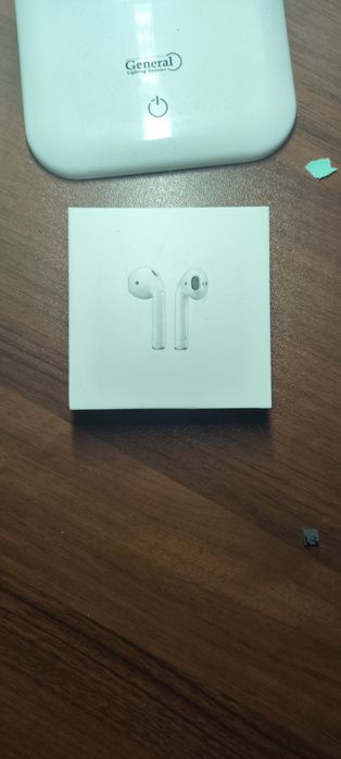 Наушники Airpods