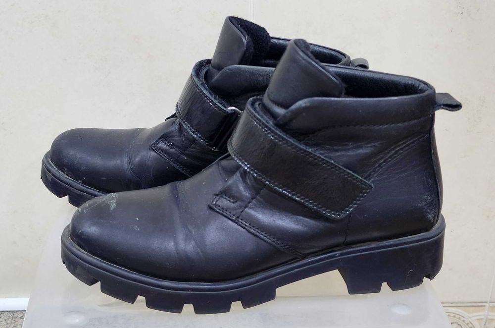 Детские кожаные ботиночки черного и белого цвета для девочки, Турция